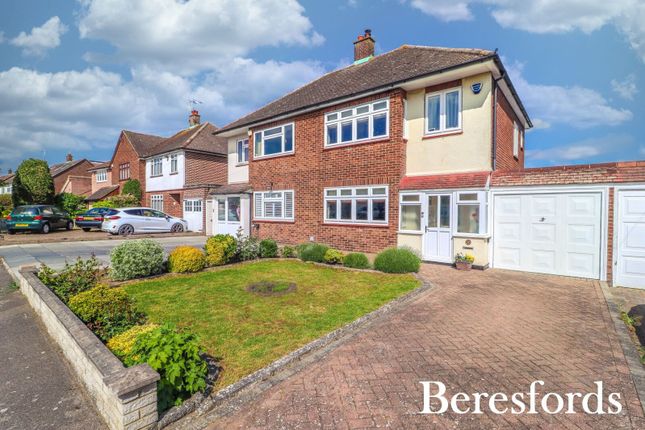 Clavering Gardens, West Horndon, CM13 3 bed semi