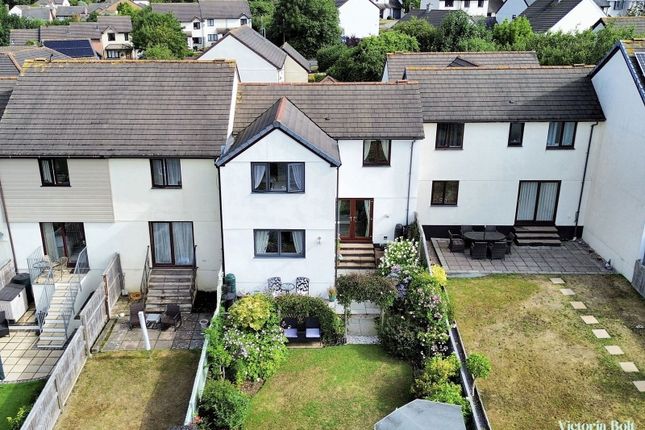 The Speares, Saltash PL12 3 bed terraced house for sale