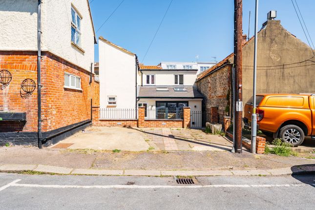 New Street, Cromer 3 bed terraced house for sale