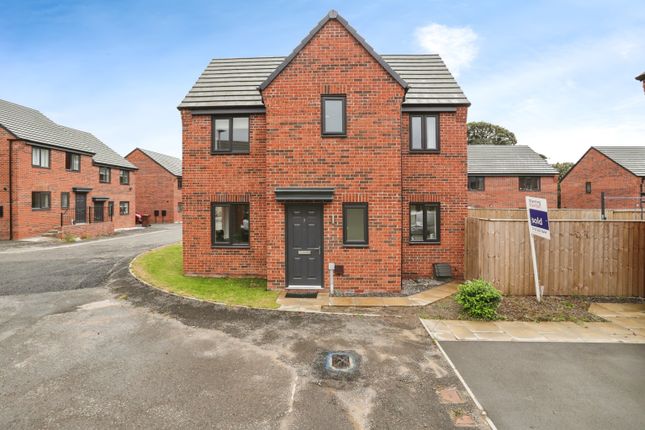 3 bed detached house