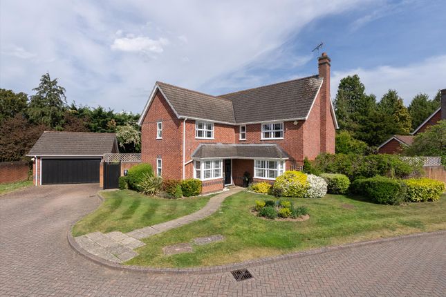 St. Andrews Gardens, Cobham, Surrey... 5 bed detached house for sale