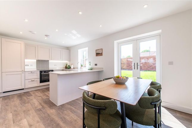 3 bed semi-detached house