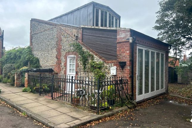 1 bed semi-detached house