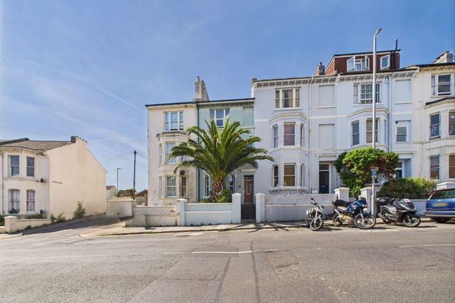 4 bed town house