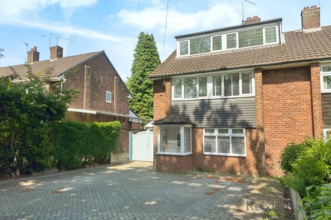 Dartmouth Avenue, Staffordshire ST5 3 bed semi
