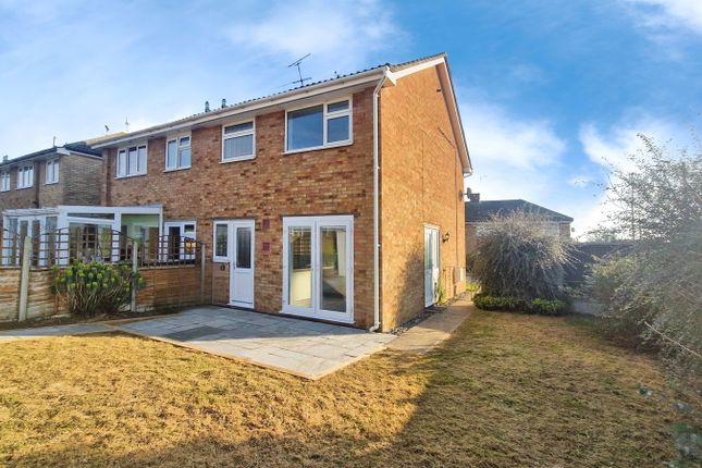 Alsa Gardens, Bishop's Stortford CM22 3 bed semi