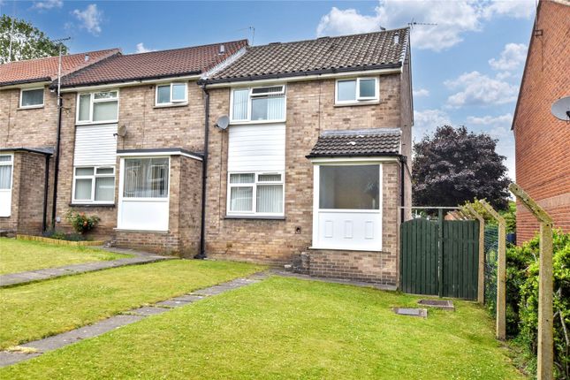 2 bedroom town house for sale