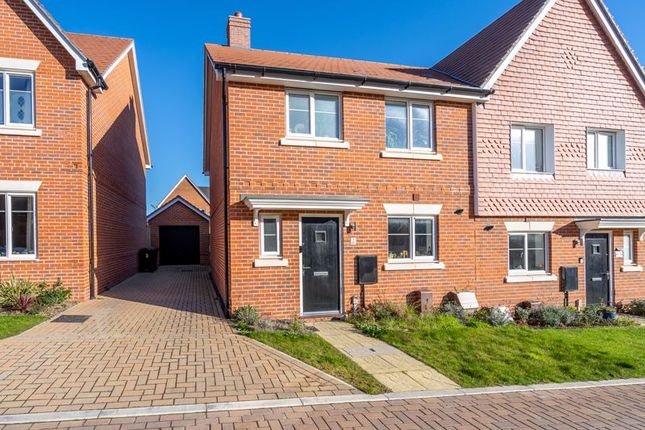 The Rew, Minerva Heights, Chichester 3 bed semi