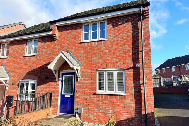 Thornborough Way, Leicester LE5 3 bed townhouse for sale