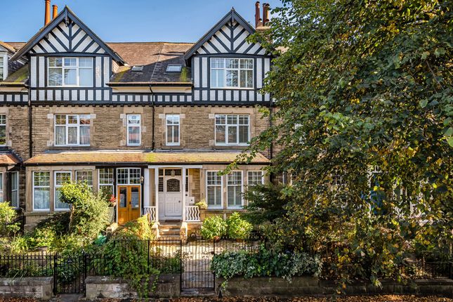Dragon Parade, Harrogate, HG1 5 bed terraced house for sale