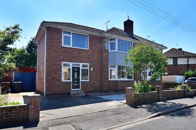 4 bed semi-detached house