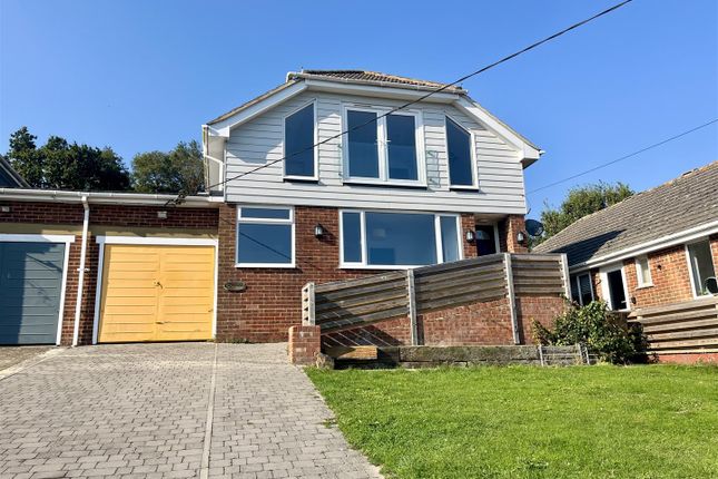 4 bedroom link detached house for sale