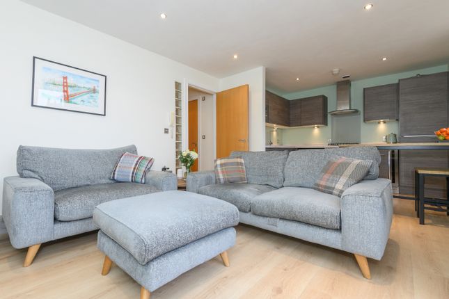 2 bed flat