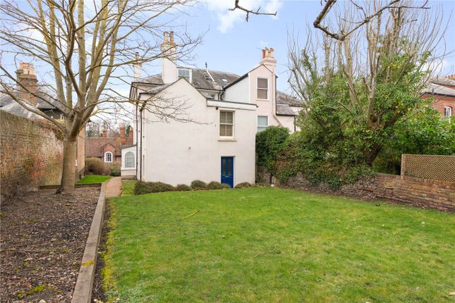 Old Dover Road, Canterbury, CT1 1 bed apartment for sale