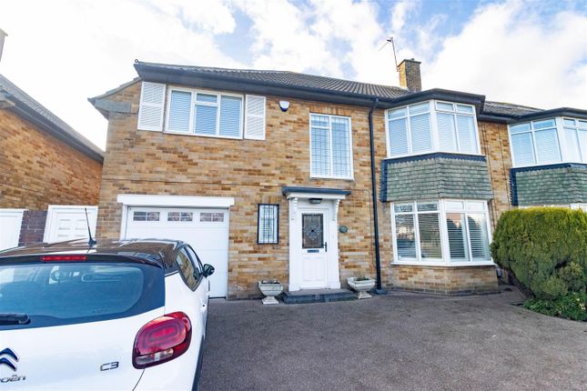 The Broadway, Tynemouth, North Shields 4 bed semi