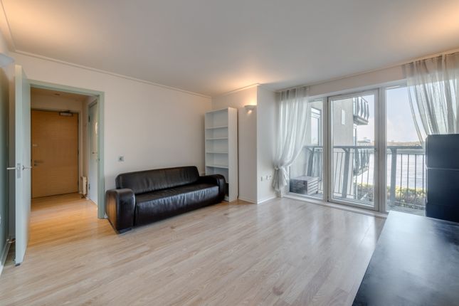 Seacon Tower, 5 Hutchings Street, London 1 bed flat for sale