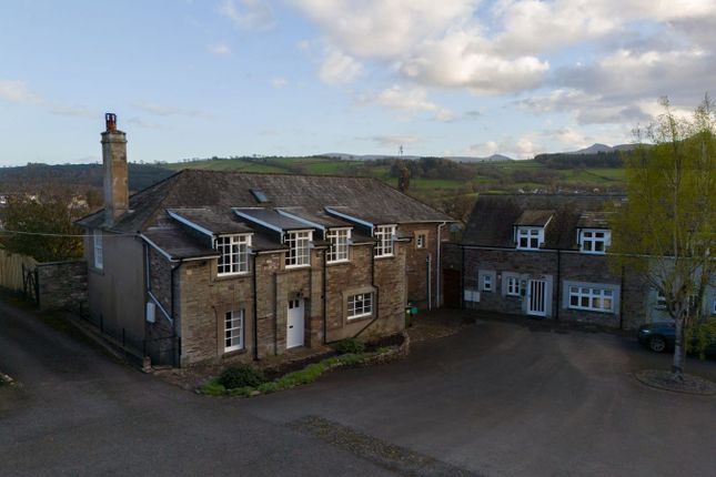 Cradoc Road, Brecon, LD3 4 bed link detached house for sale