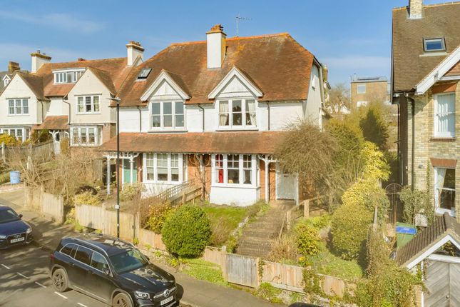 4 bedroom semi-detached house for sale