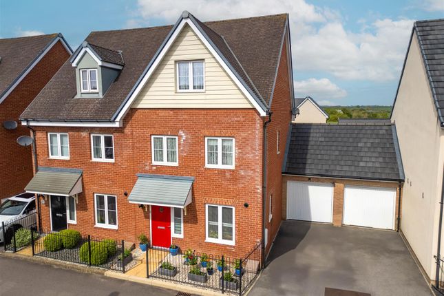Brandy Street, Aylesbury HP18 3 bed semi