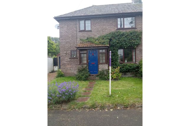 4 bedroom semi-detached house for sale