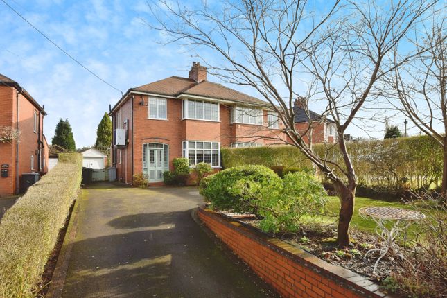 3 bed semi-detached house