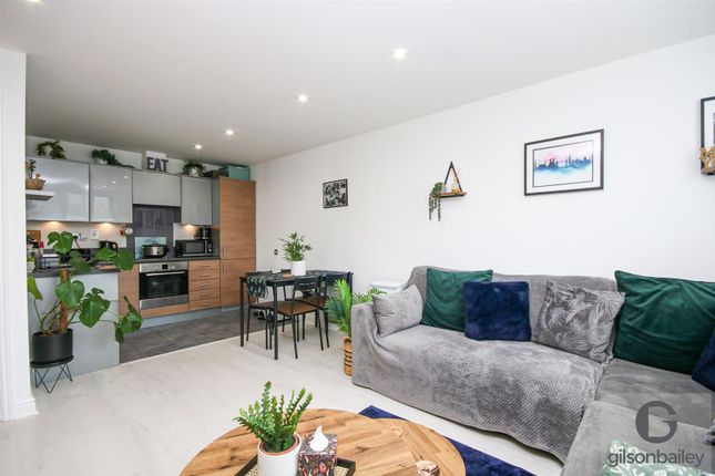1 bedroom flat for sale