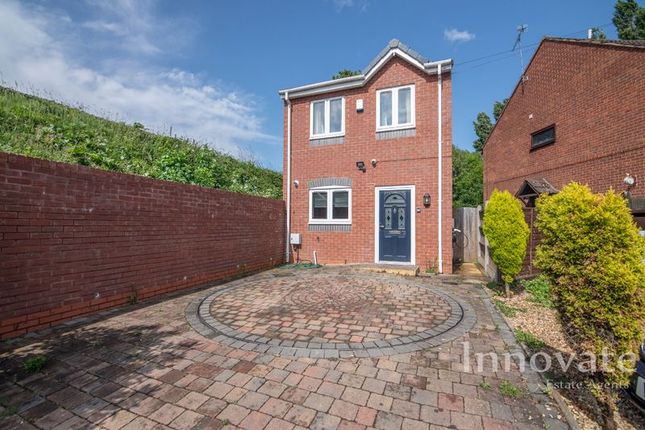 2 bedroom detached house for sale