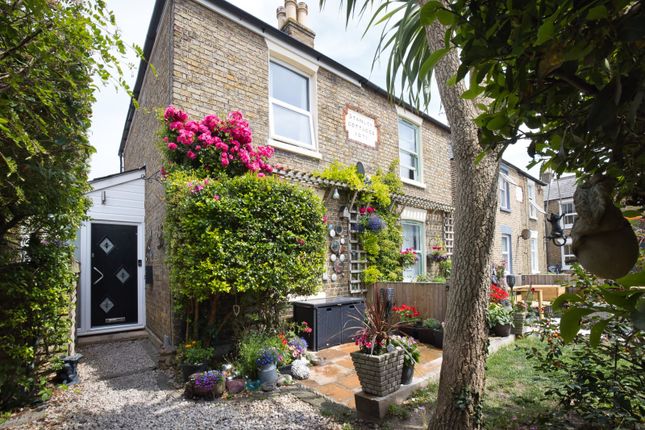 Stanley Place, Ramsgate, CT11 2 bed semi