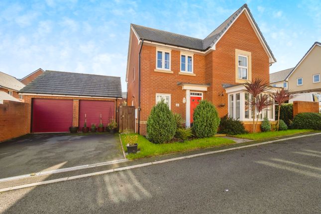 4 bed detached house