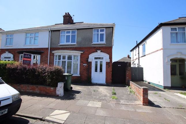 REPORTO AVENUE. GRIMSBY 3 bed semi