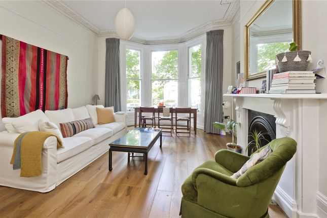 Cambridge Gardens, Ladbroke Grove... 2 bed flat for sale