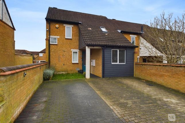 Helford Place, Milton Keynes MK6 4 bed end of terrace house for sale