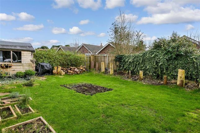 3 bed detached bungalow