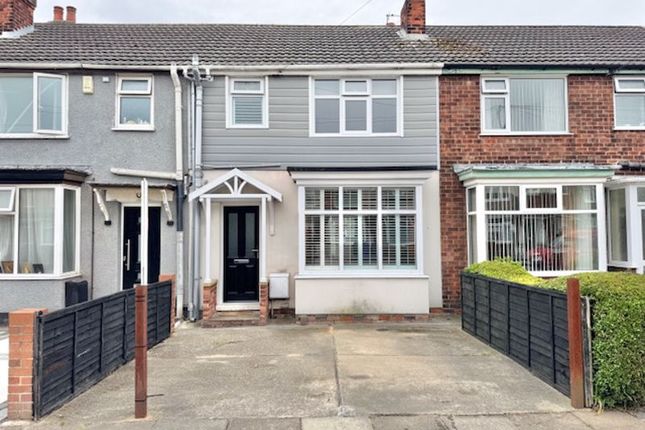 CHELMSFORD AVENUE, GRIMSBY 3 bed terraced house for sale