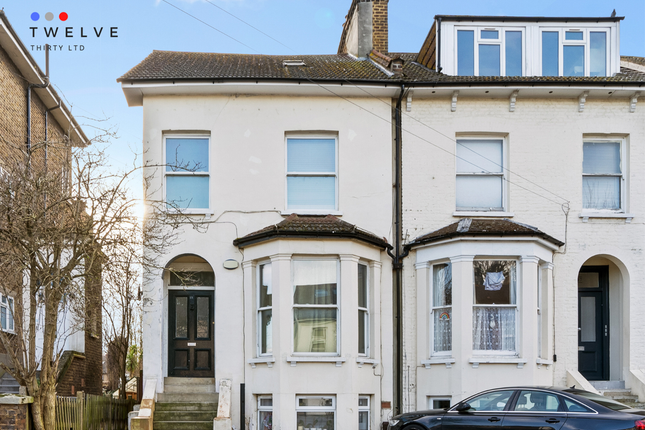 Nicholson Road, Addiscombe, CR0 3 bed flat for sale