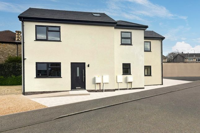 2 bed semi-detached house