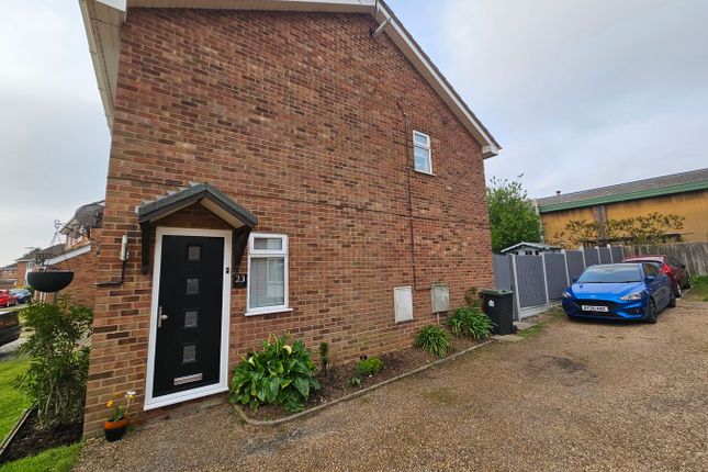Old Mead, EASTWOOD BORDER... 3 bed semi