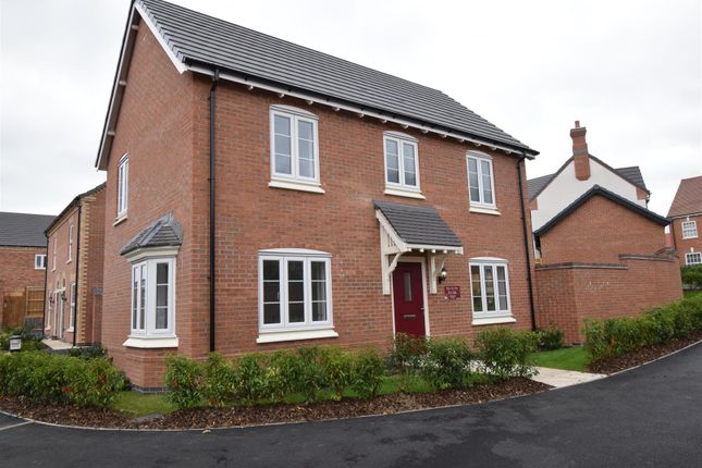 3 bed detached house