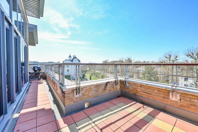 Goldhawk Road, Stamford Brook... 2 bed flat for sale