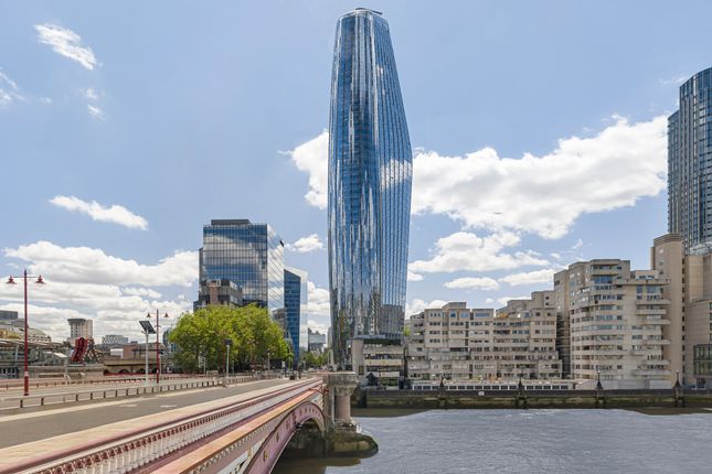 Blackfriars Road, London SE1 2 bed flat for sale