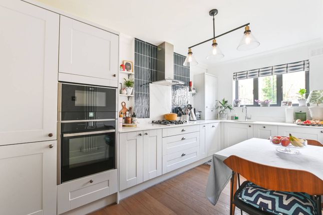 2 bed flat