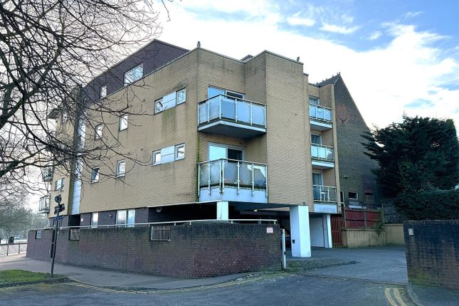 Cotterells, Hemel Hempstead HP1 1 bed flat for sale