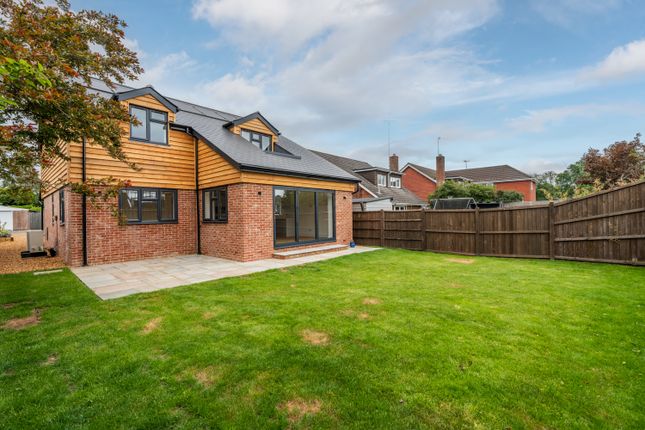 4 bedroom cottage for sale