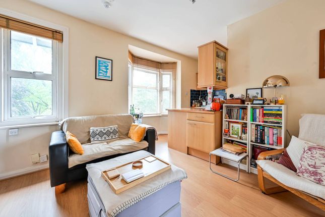 Shirley Court, York Road, Guildford, GU1 1 bed flat for sale