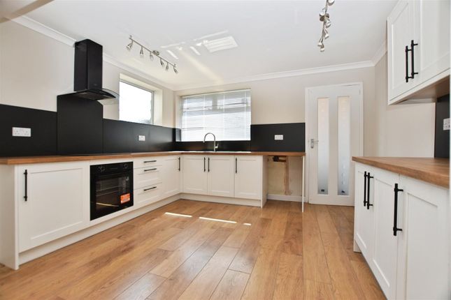 Wold Road, Hull 2 bed terraced house for sale