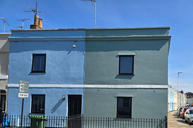 Princes Road, Cheltenham, GL50 2 bed terraced house for sale