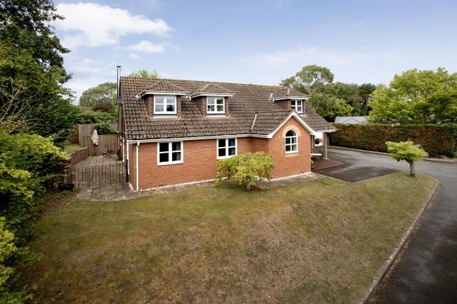 Torrington Place, Kenton, EX6 4 bed detached house for sale