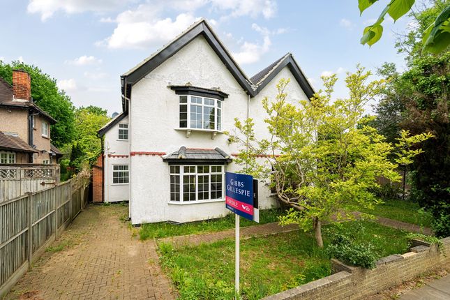 High View, Pinner, Middlesex 4 bed detached house for sale