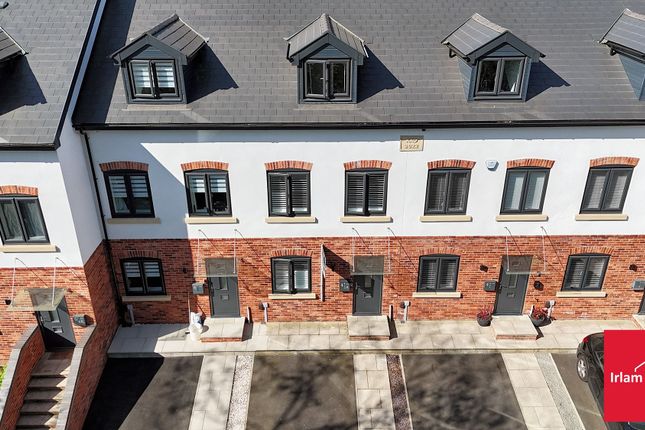 4 bedroom terraced house for sale