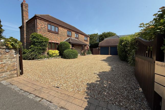 5 bed detached house